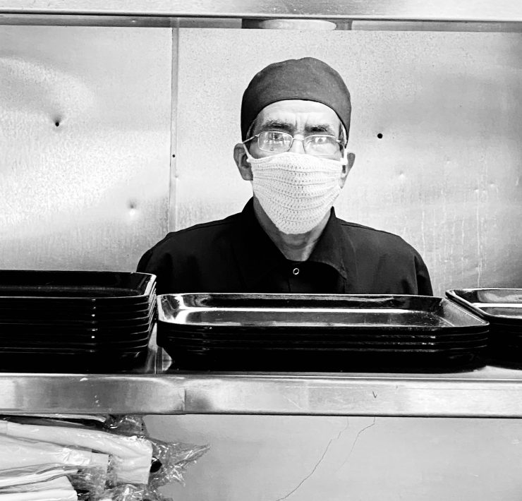Cook-Wearing-a-Mask