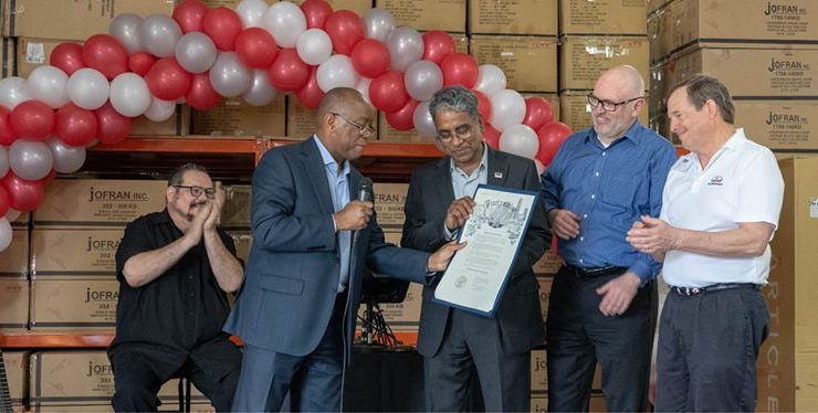 Sylvester-Turner-and-Houston-Furniture-Bank