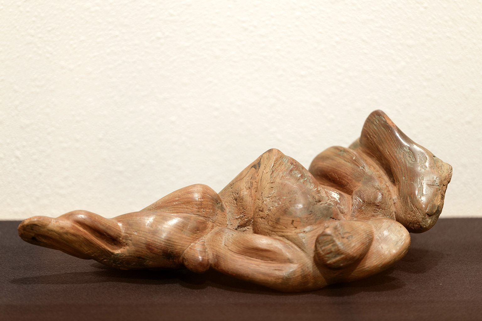 9-Jesse-Lott-Untitled-2019-Hand-carved-found-redwood.-Image-from-Station’s-website