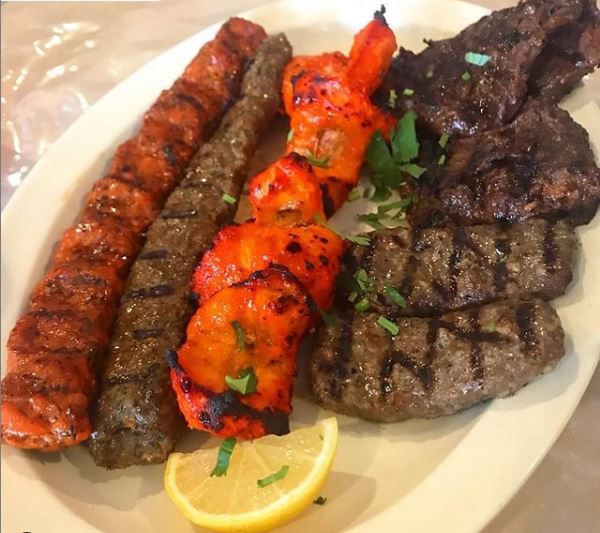 4-BBQ-Grill-platter-deluxe-photo-by-mel_vs_food-Himalaya-Instagram
