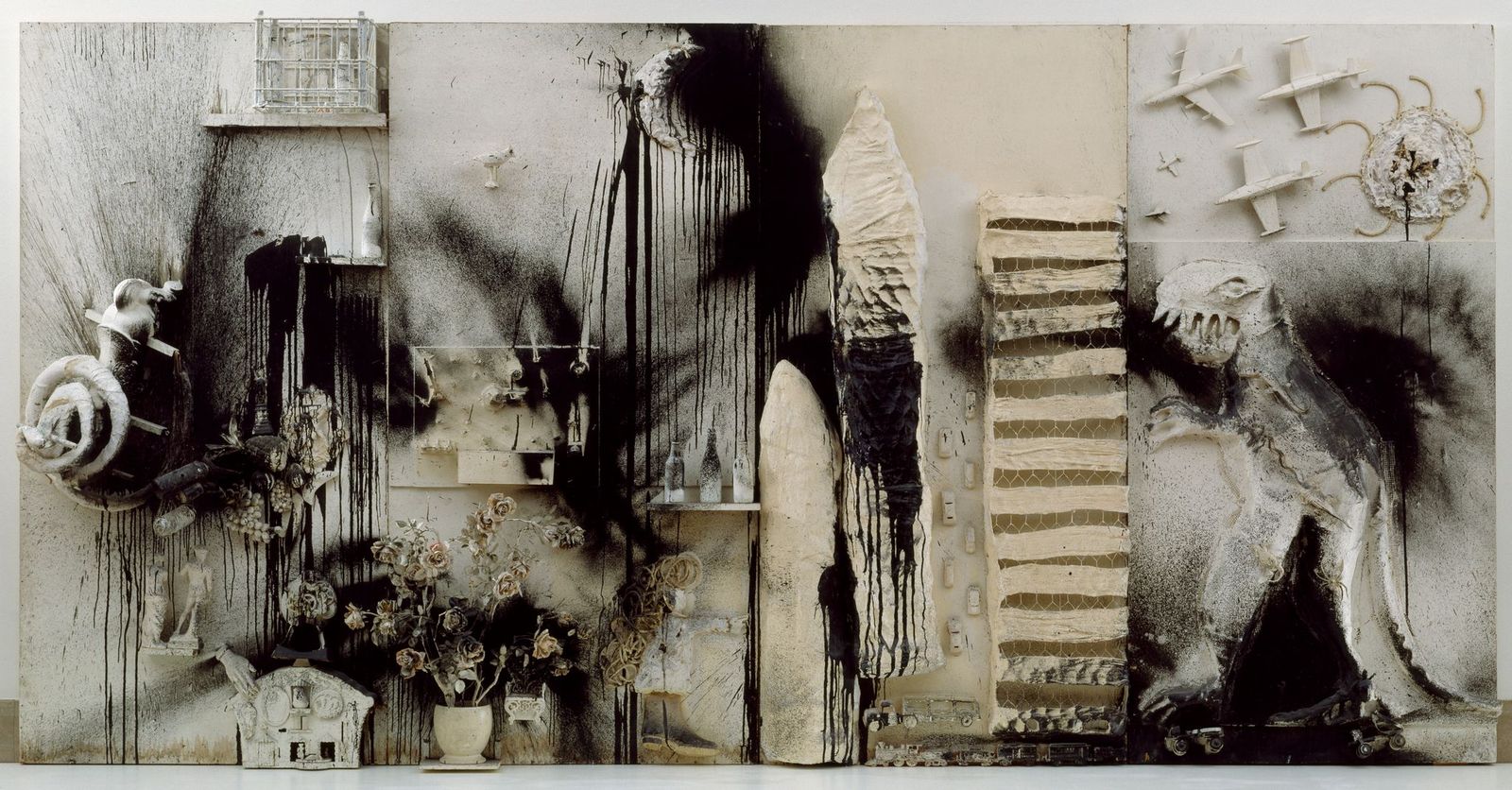 3-Niki-de-Saint-Phalle-Gorgo-in-New-York-1962