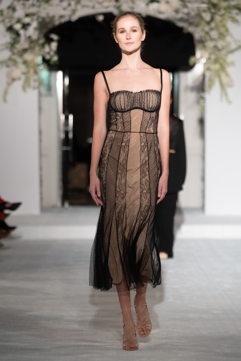 Model-Wearing-Jason-Wu_2