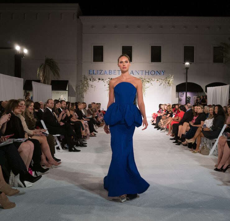 Model-Wearing-Jason-Wu_3