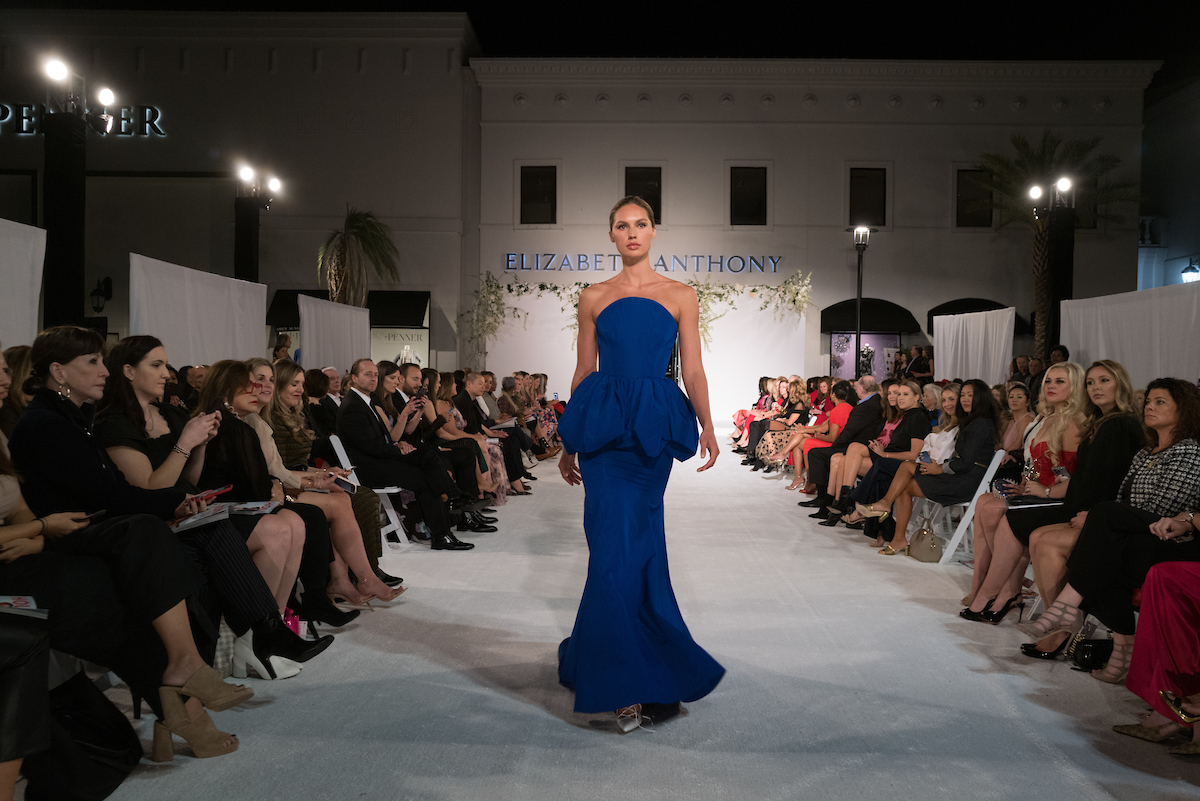 Model-Wearing-Jason-Wu_3