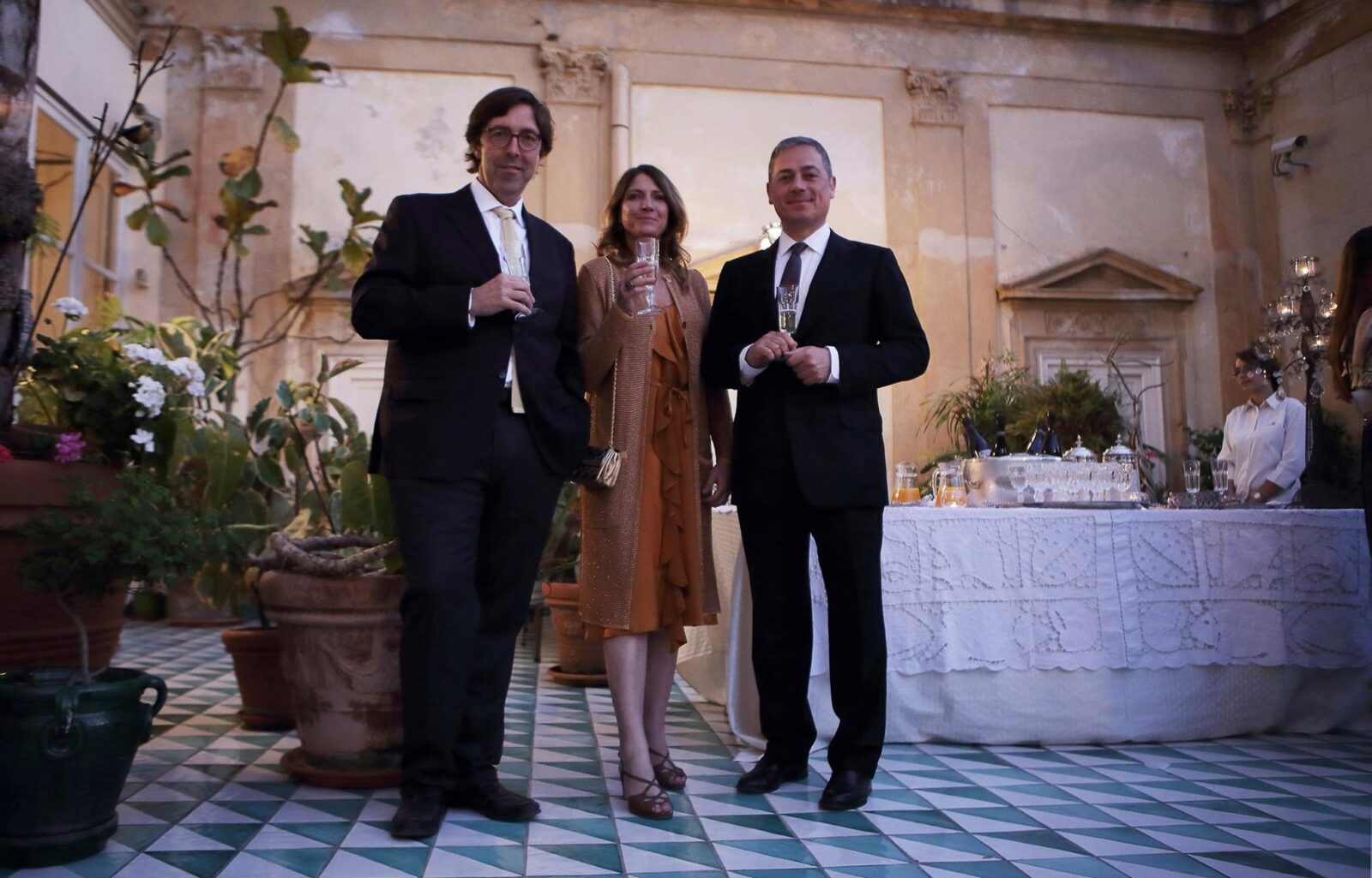 17-Santi-Francesca-and-Alessio-Planeta