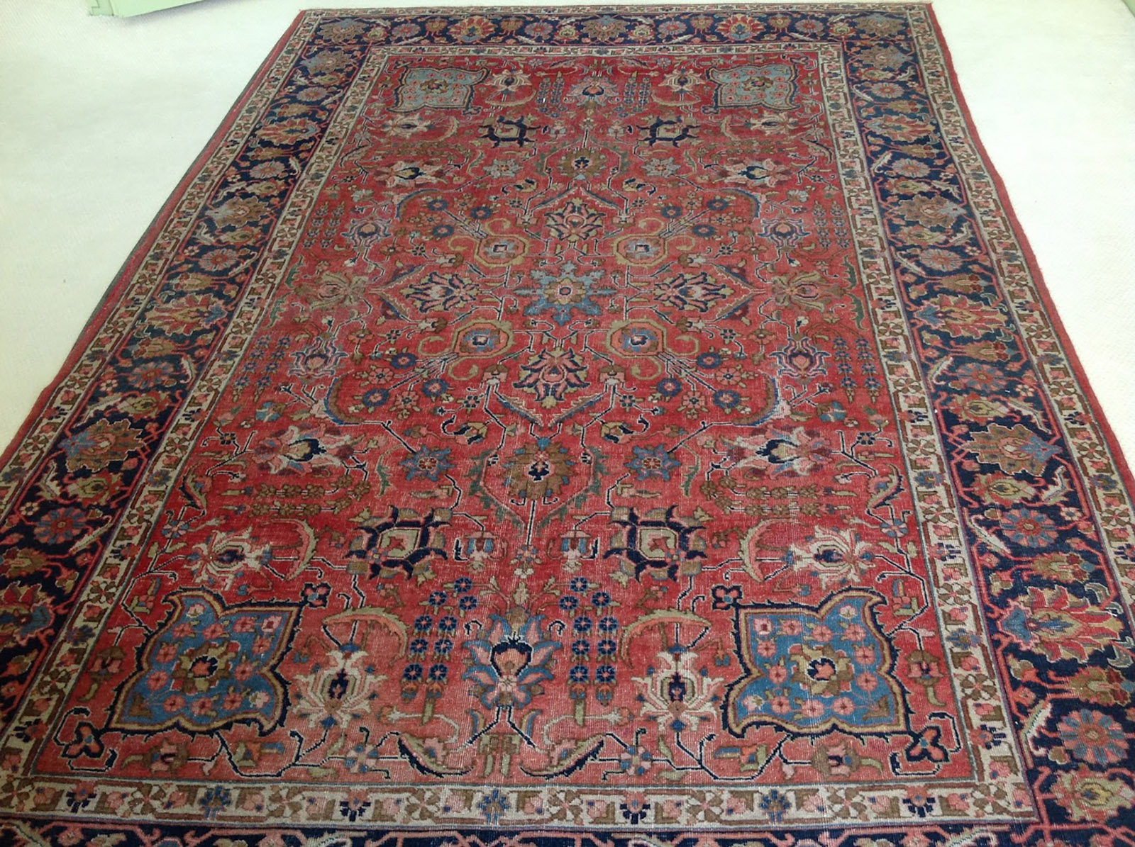 3-Antique-Pesian-Tabriz