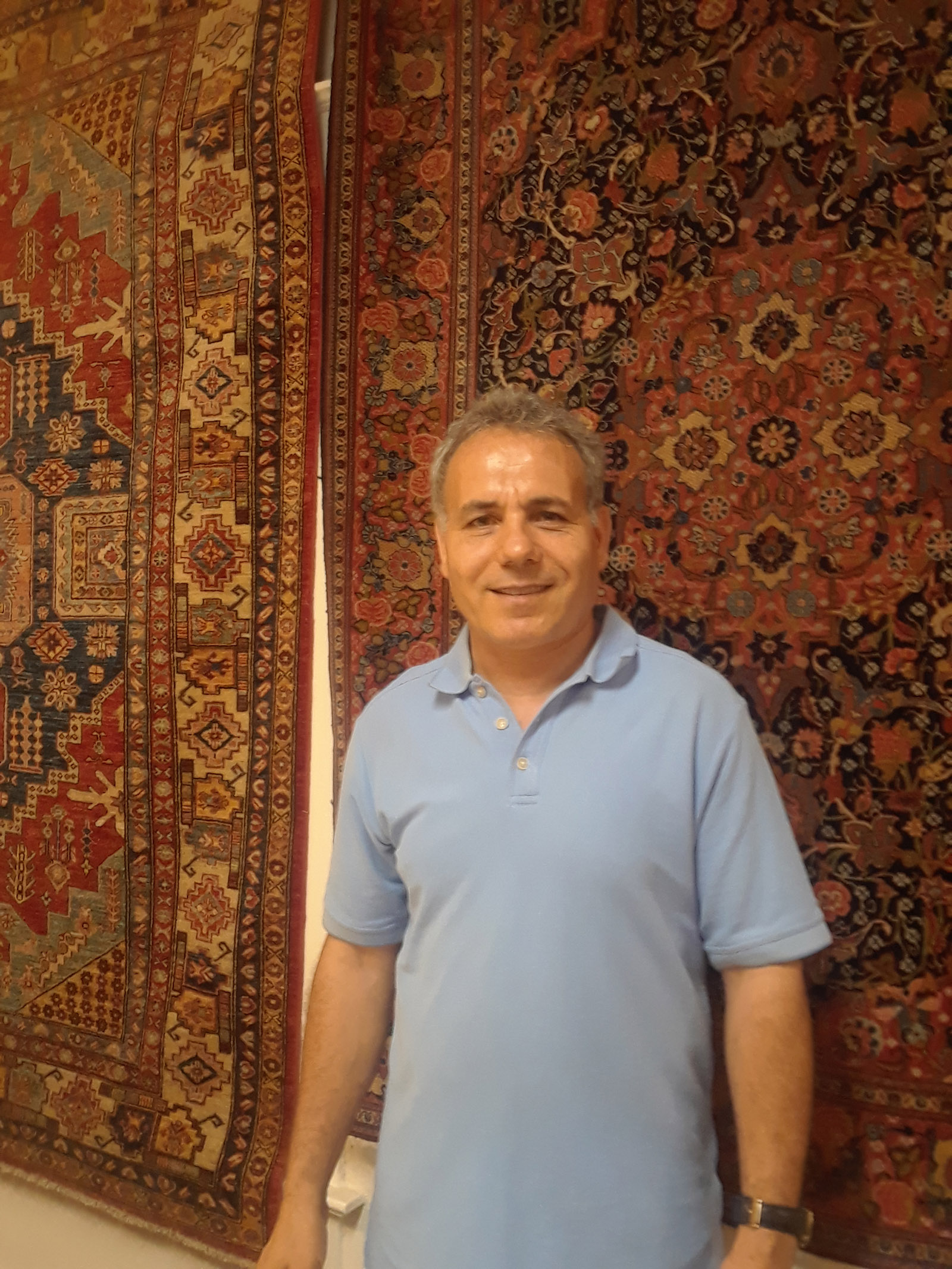 4-Mohsen-Rezaei-at-Mohsen-Oriental-Rugs
