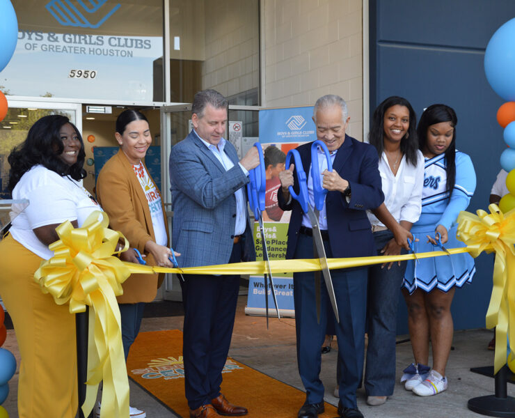 BGCGH-President-CEO-Kevin-Hattery-and-HISD-Superintendent-Mike-Miles_2