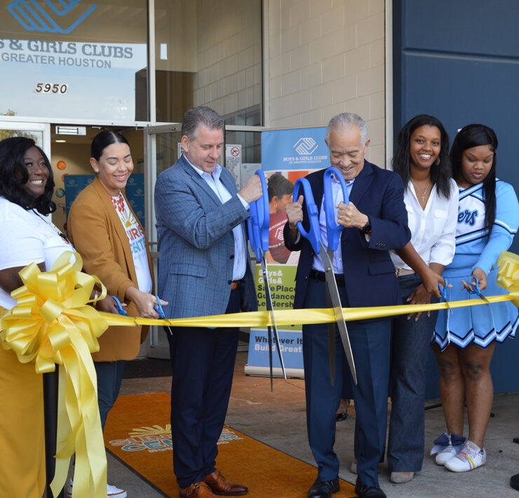 BGCGH-President-CEO-Kevin-Hattery-and-HISD-Superintendent-Mike-Miles_2