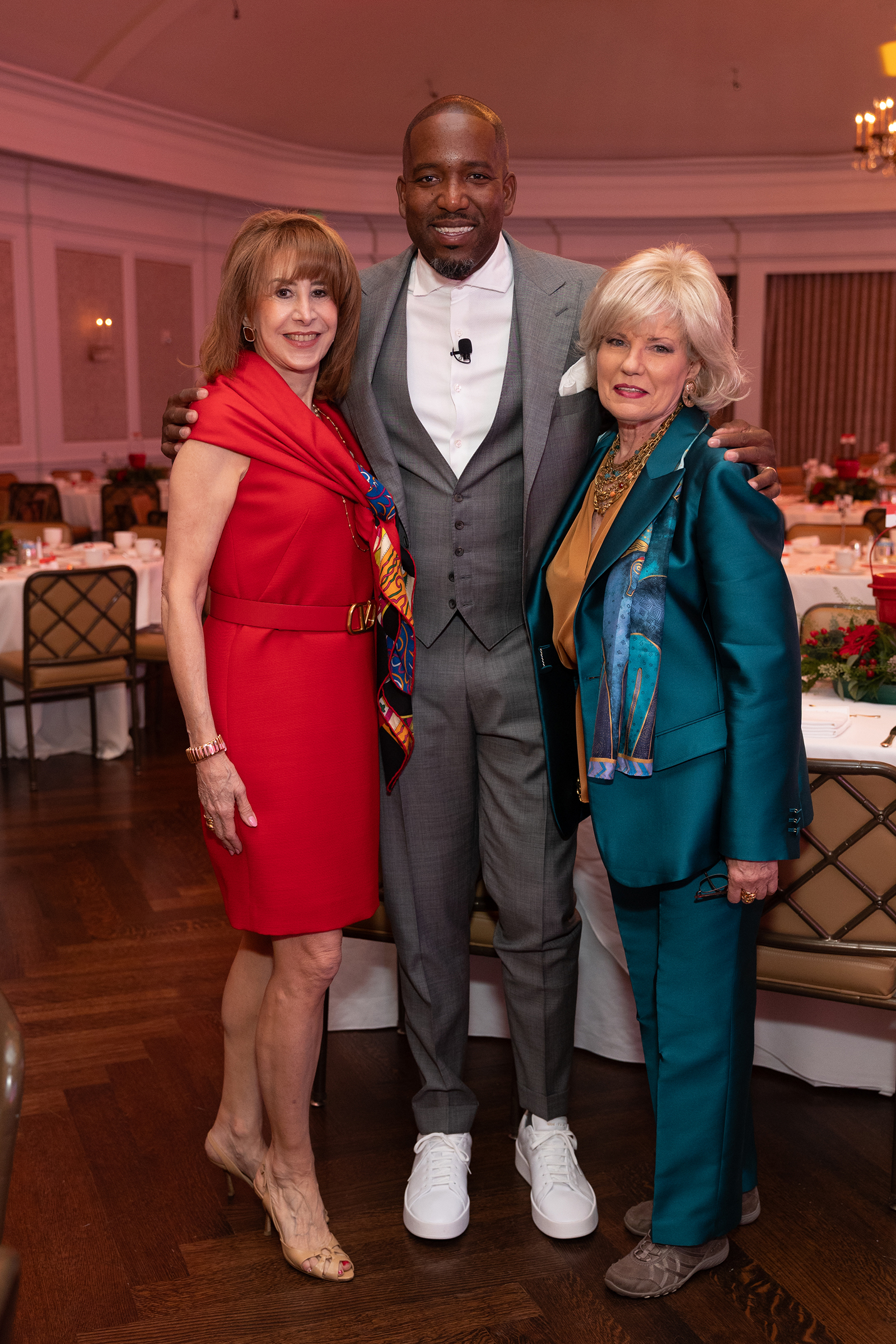 Vicky-West-Michael-Redd-Dorothy-Nicholson