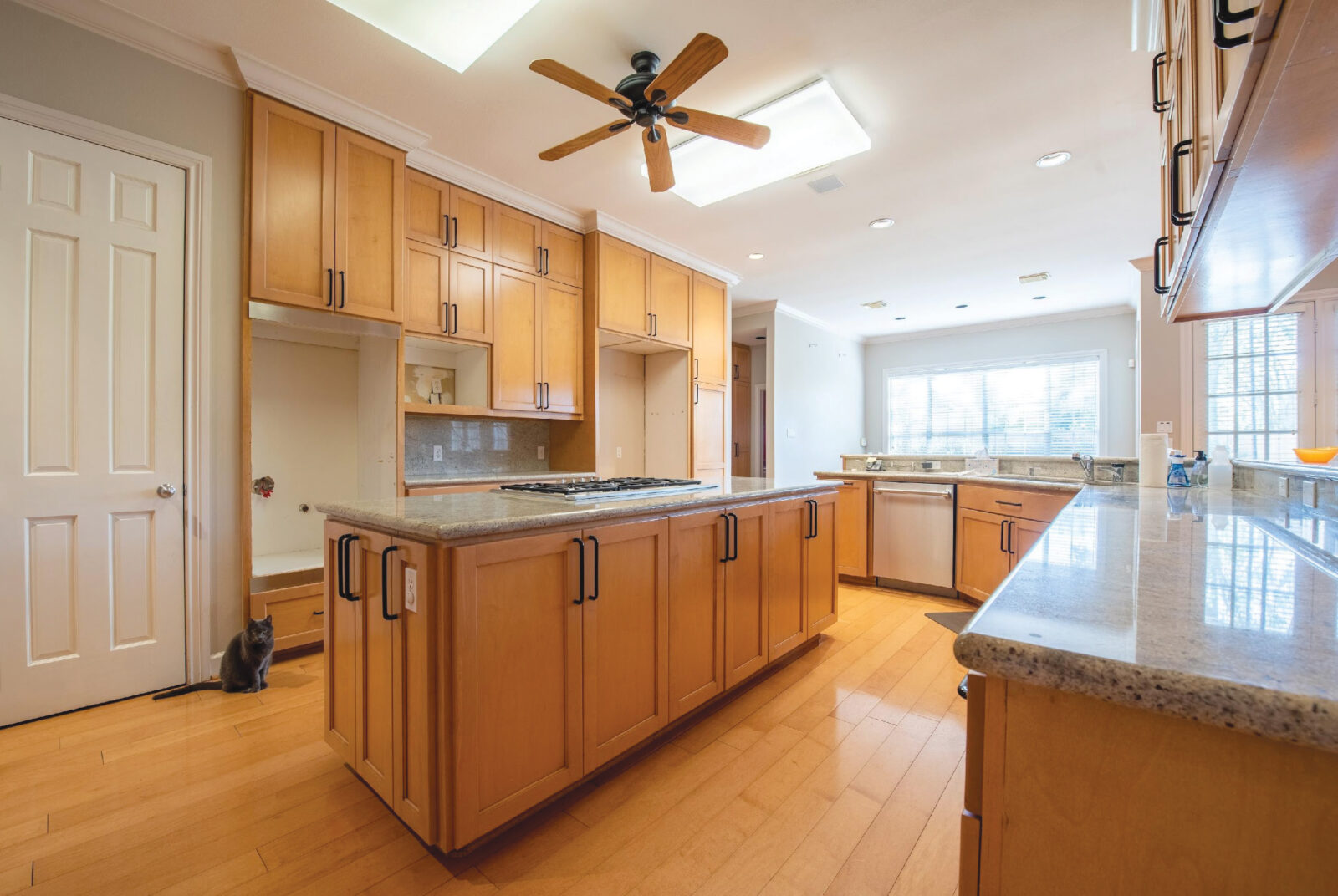 Braeburn-kitchen-before