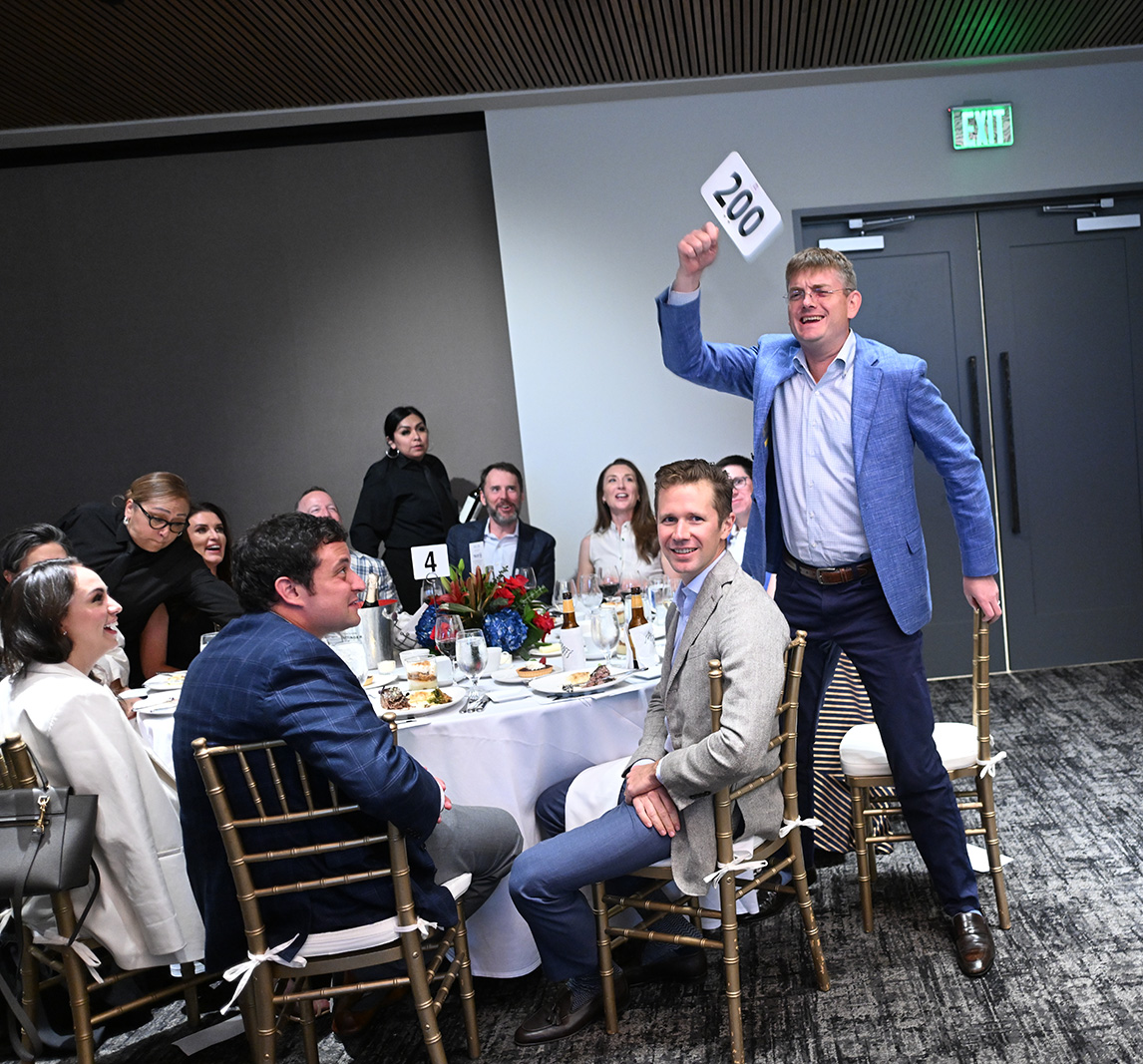 Paul-Manuel-Wins-at-the-Live-Auction