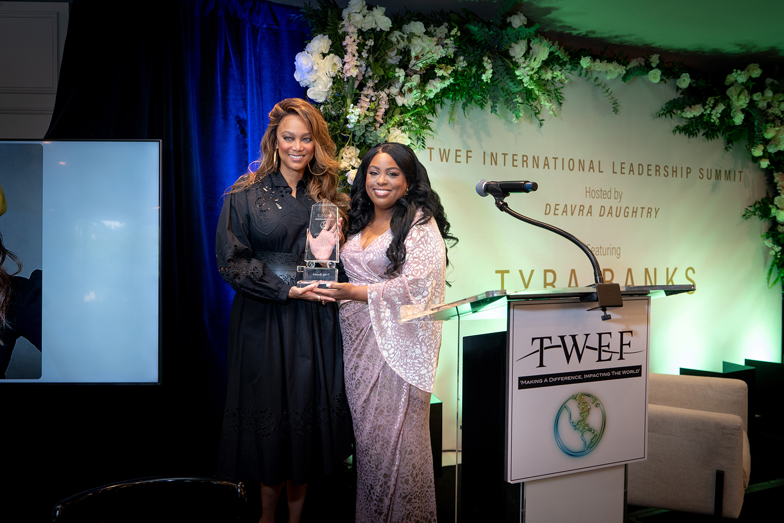 Tyra-Banks-and-Founder-Deavra-Daughtry