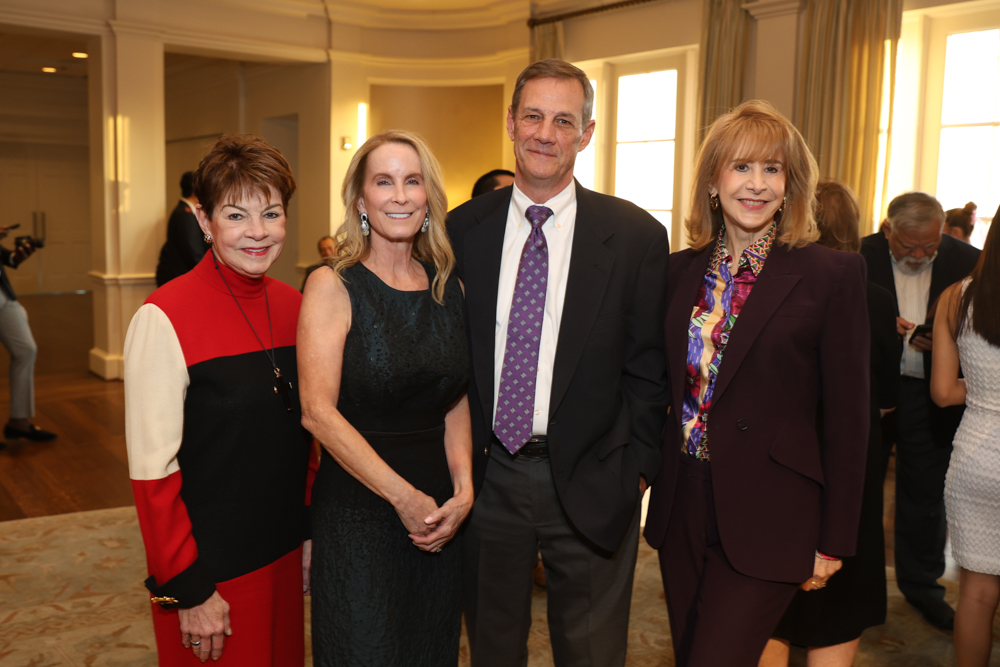 Debbie Leighton, Susan and Gary Binney, Vicki West