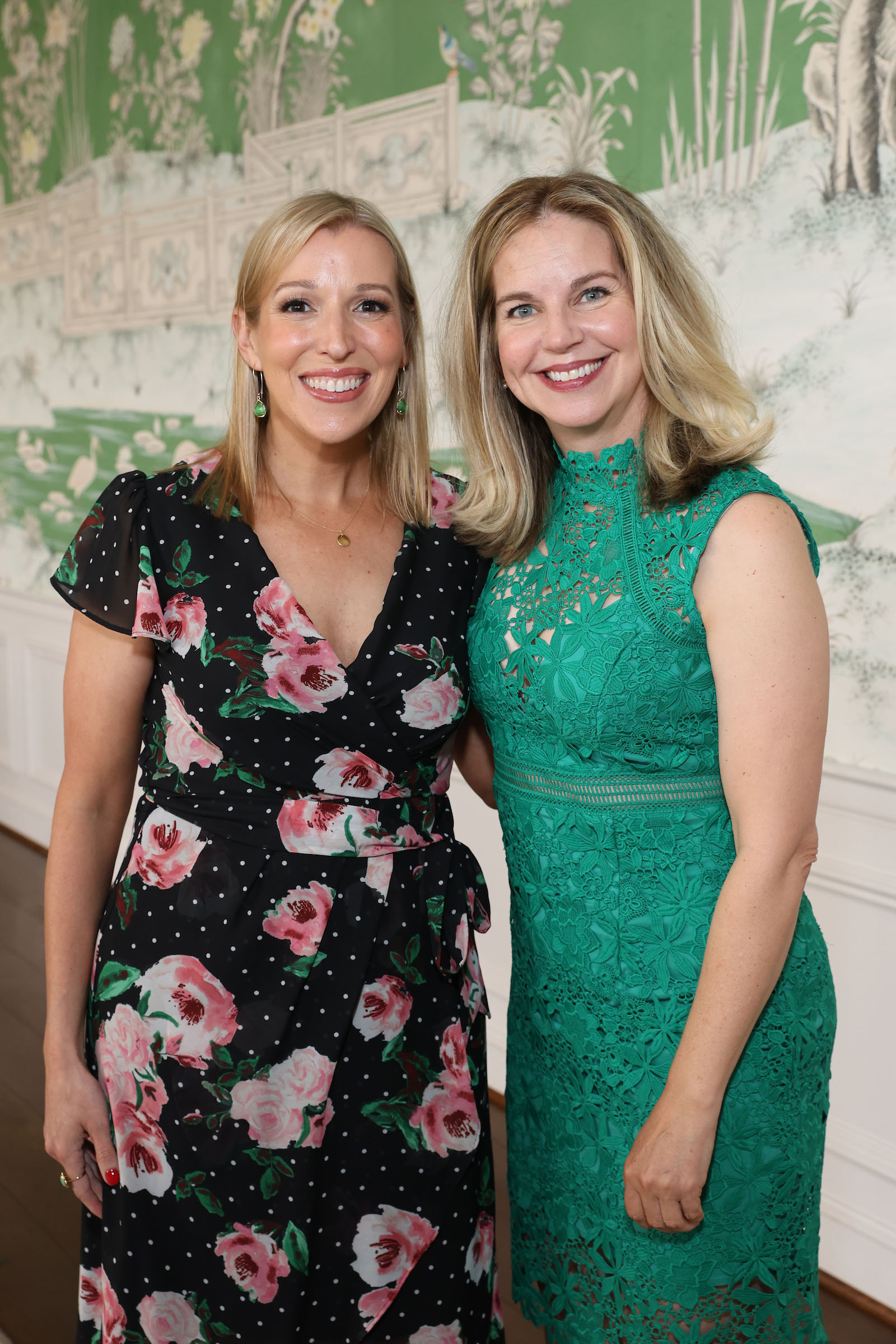 Claire Schoen, Carol Clemmons