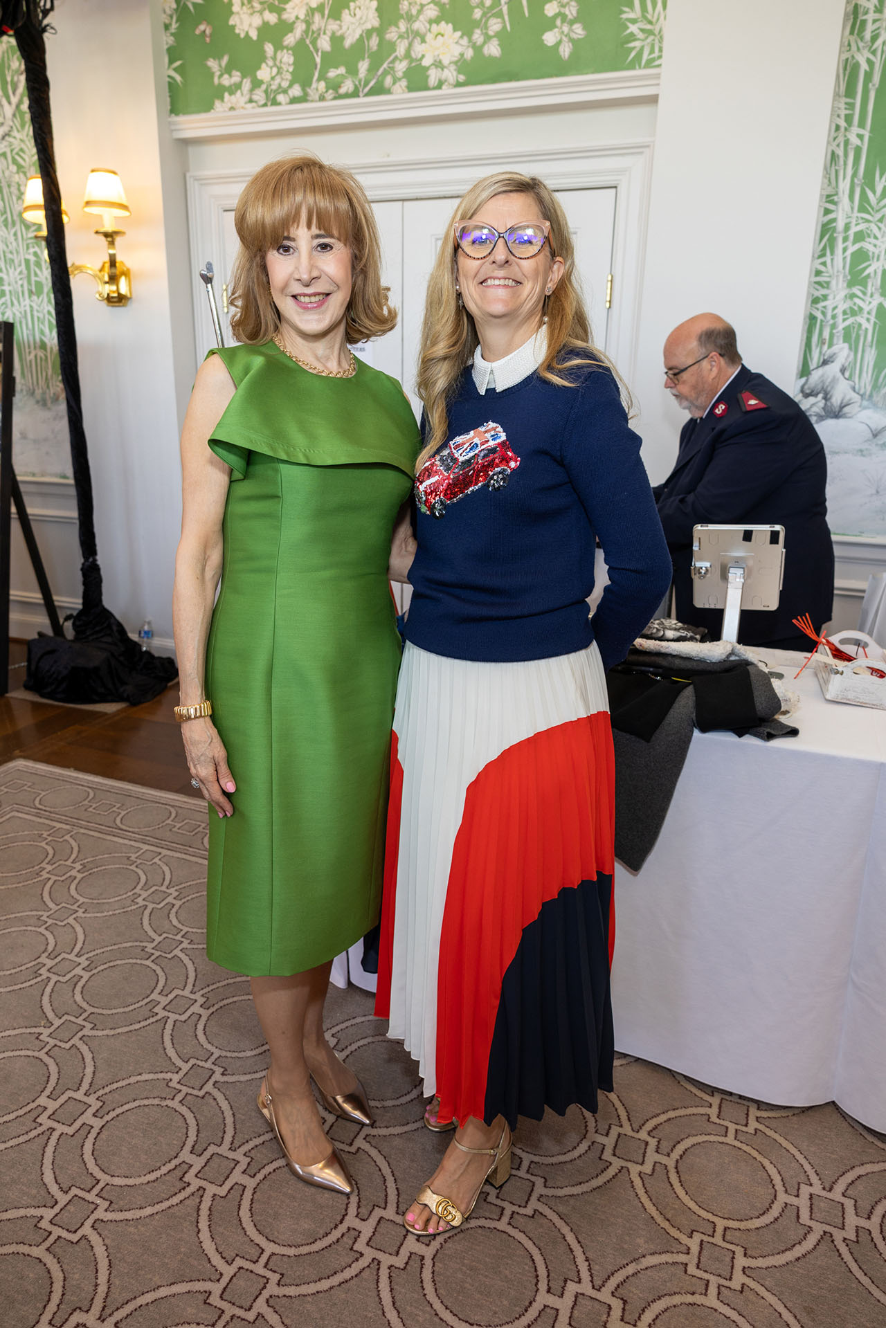 Vicki West and Kathy Leigh1654