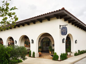 DSGN 20250429 FrankFrances APxLatuli Exterior 002 DSGN 20250429 FrankFrances APxLatuli Exterior 002
