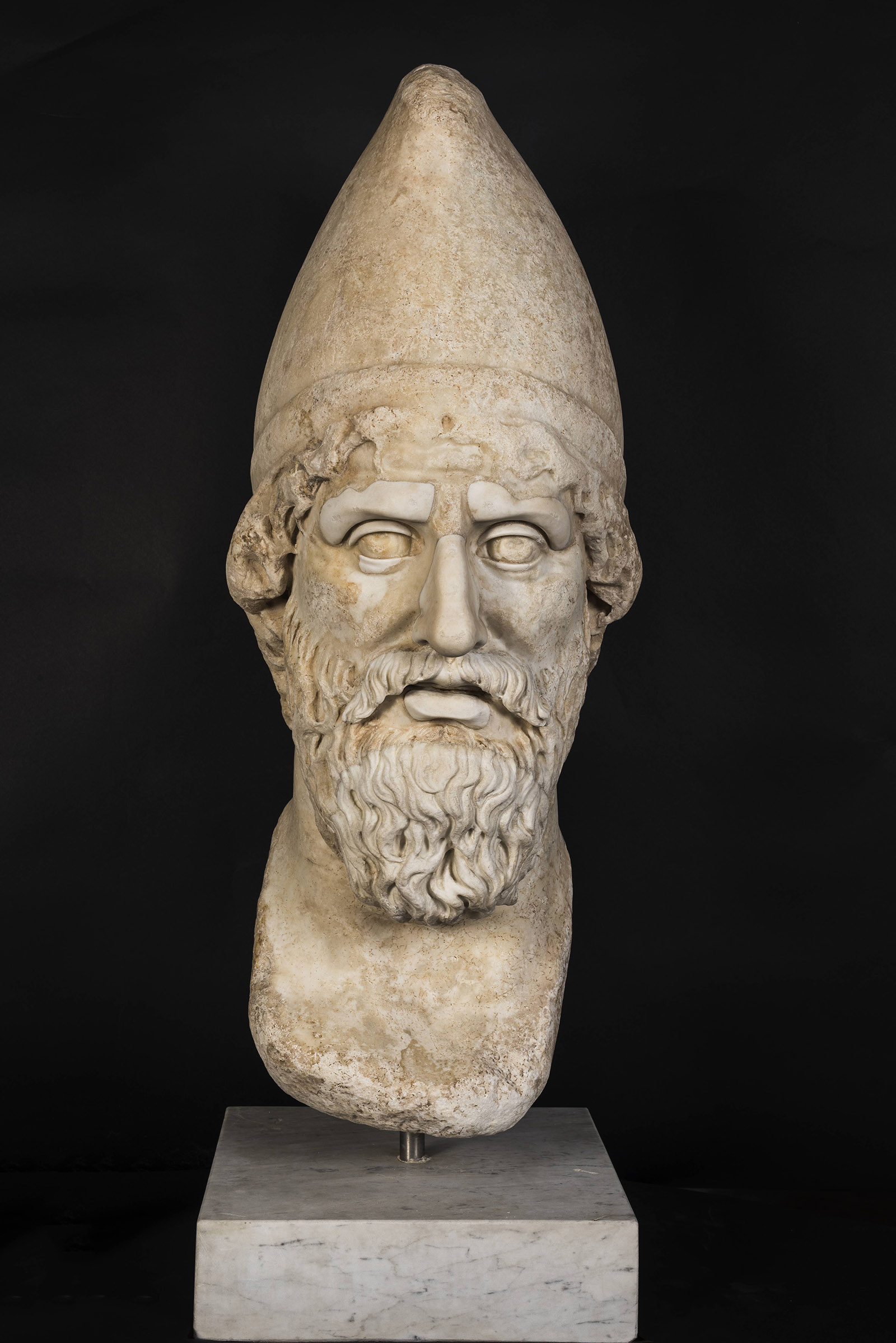 04 Colossal Head Barbarian