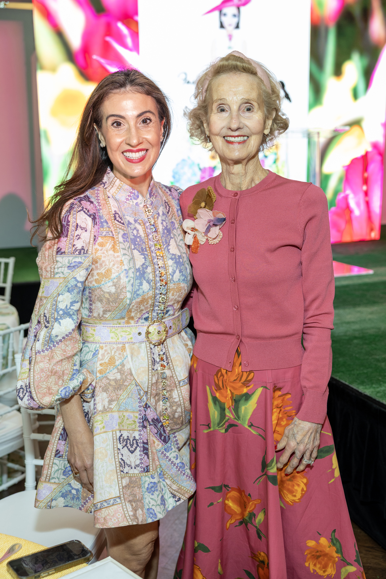 Carolyn Saour, Gina Saour