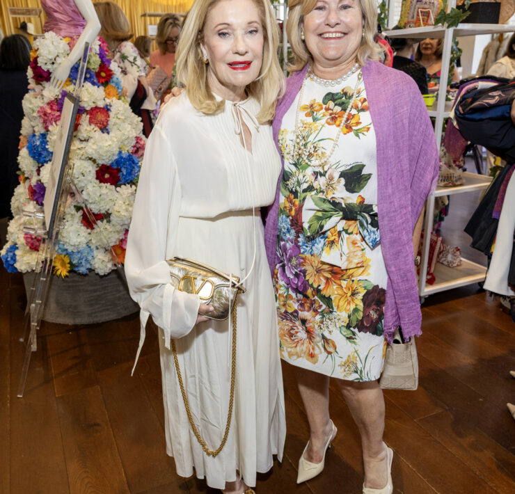 Jan Rhodes, Maureen Higdon