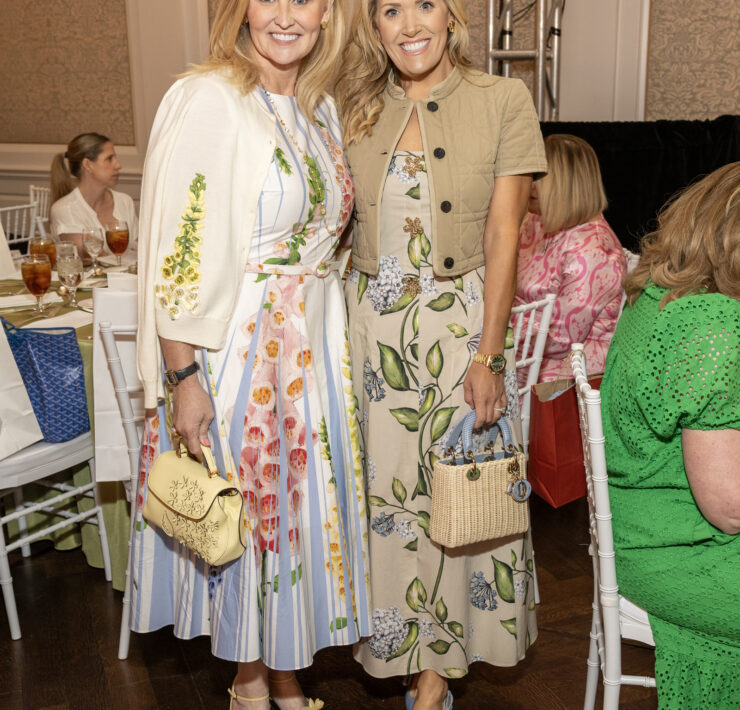Jennifer Allison, Amanda Buffone