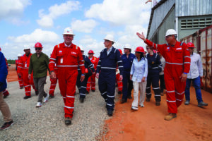 6Wright and Rodriguez tour oil operations