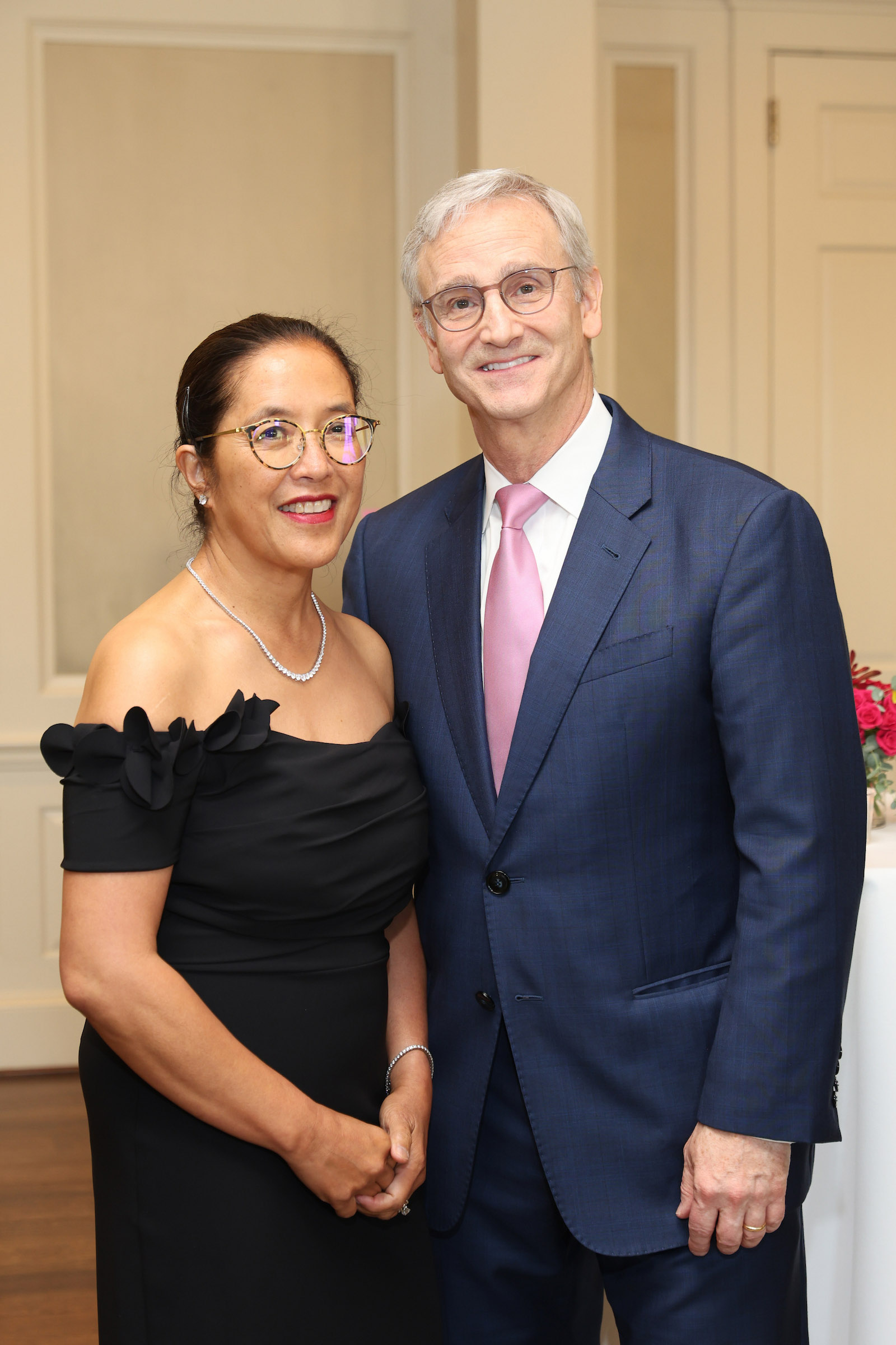 Gildy Babiera, Dr. Fred Lang