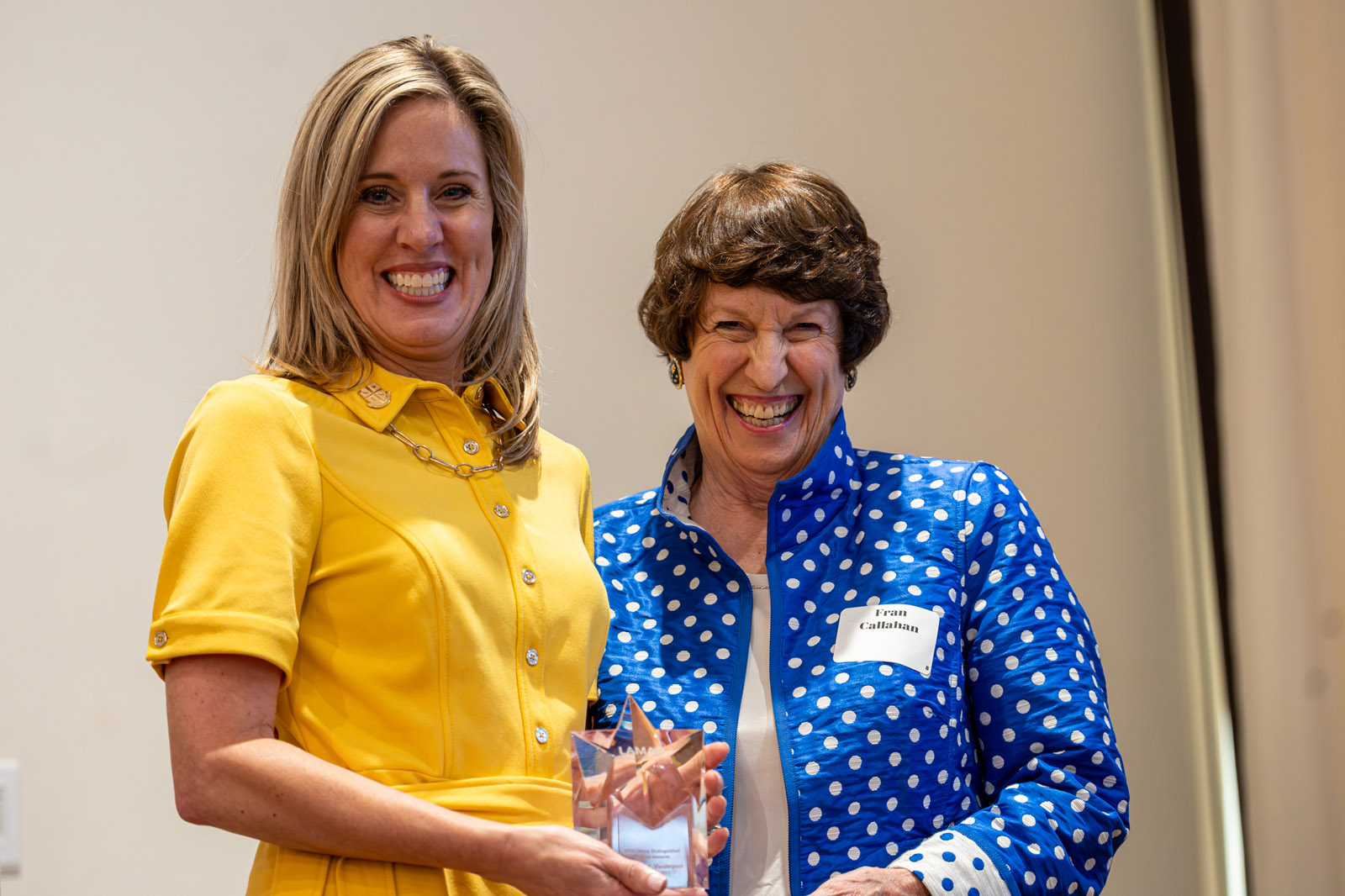 LHSAA Photo 25 (L to R) Dr. Sinda K. Vanderpool, class of 1991, receiving her Reach for the Stars Award from the Lamar Alumni Association Founder and Board Member, Fran Callahan