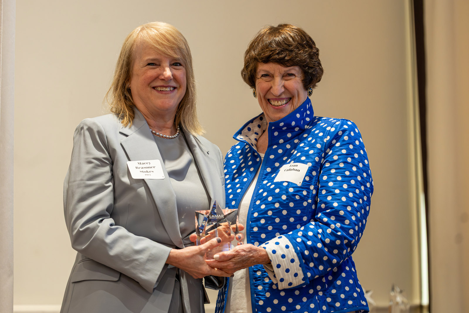 LHSAA Photo 26 (L to R) Macey Reasoner Stokes, class of 1985, receiving her Reach for the Stars Award from the Lamar Alumni Association Founder and Board Member, Fran Callahan