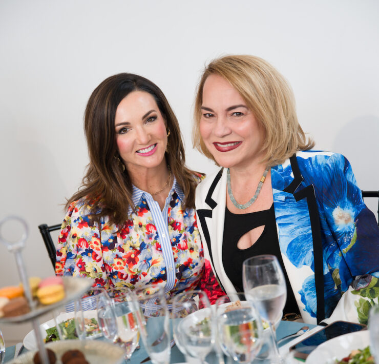 Jenny Todd, Rosi Hernandez