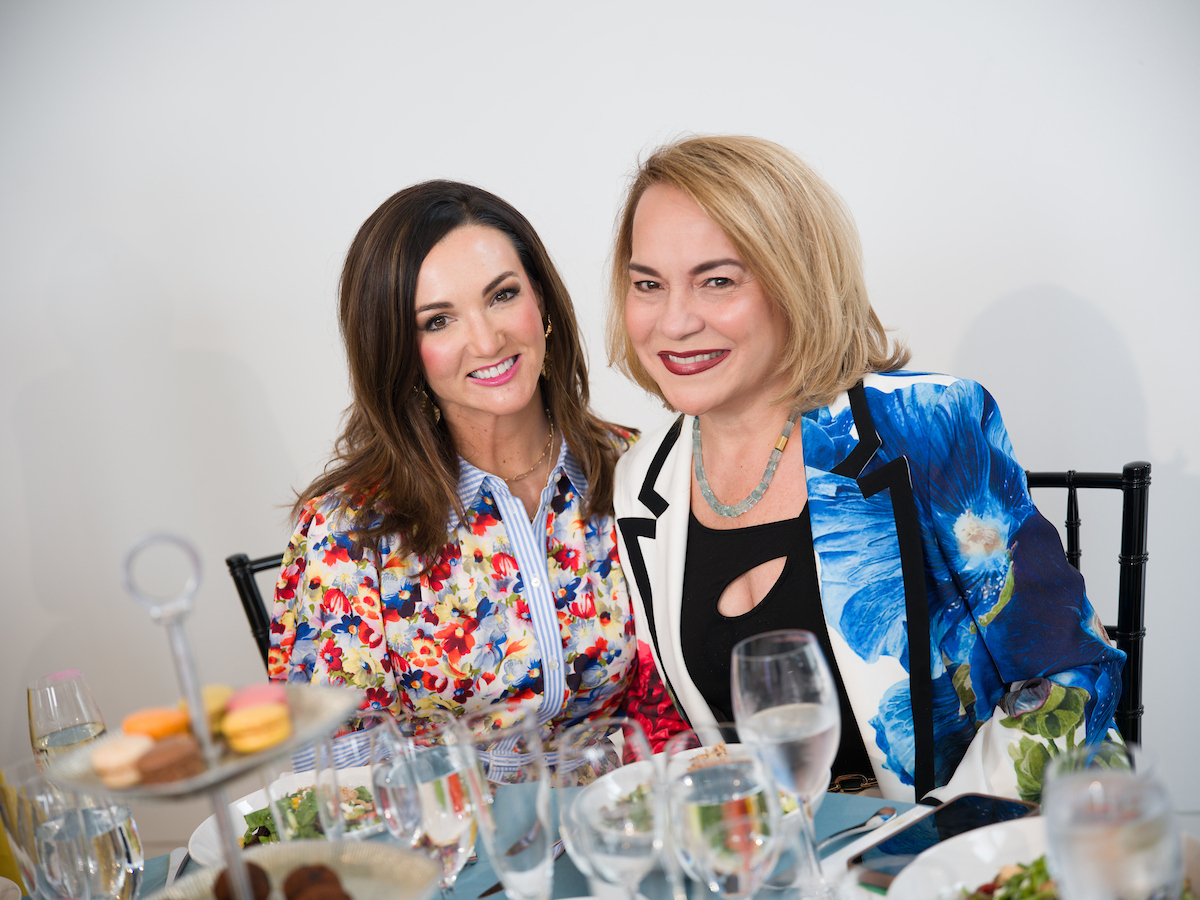 Jenny Todd, Rosi Hernandez