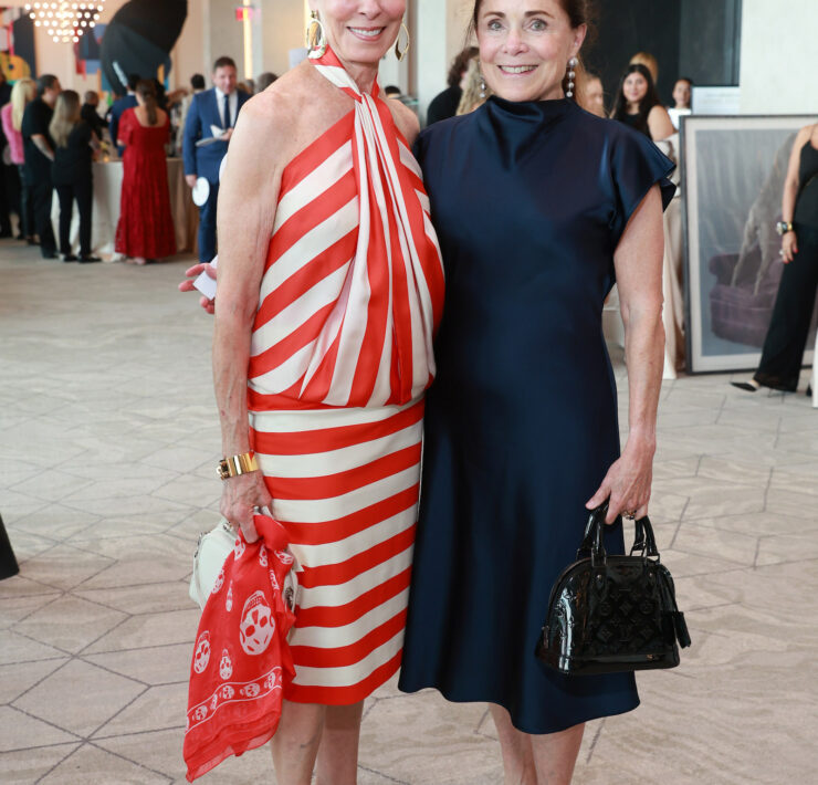 Sue Smith, Jennifer Huber. 193